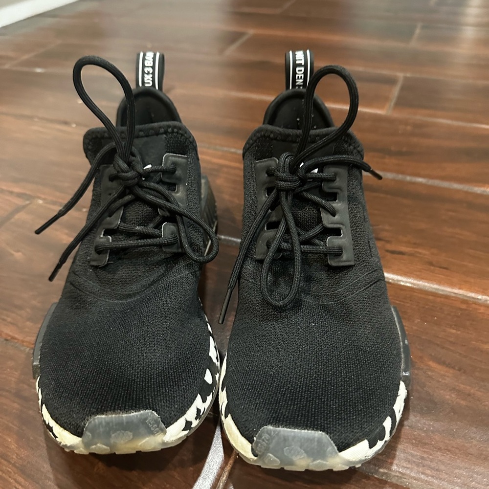 adidas gazelle silver green womens Adidas NMD_R1 